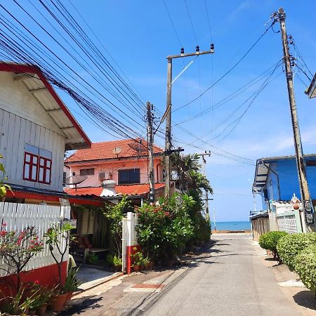 Thaimex Cafe & Homestay Backpackers- Adults Only Prachuap Khiri Khan Exterior photo